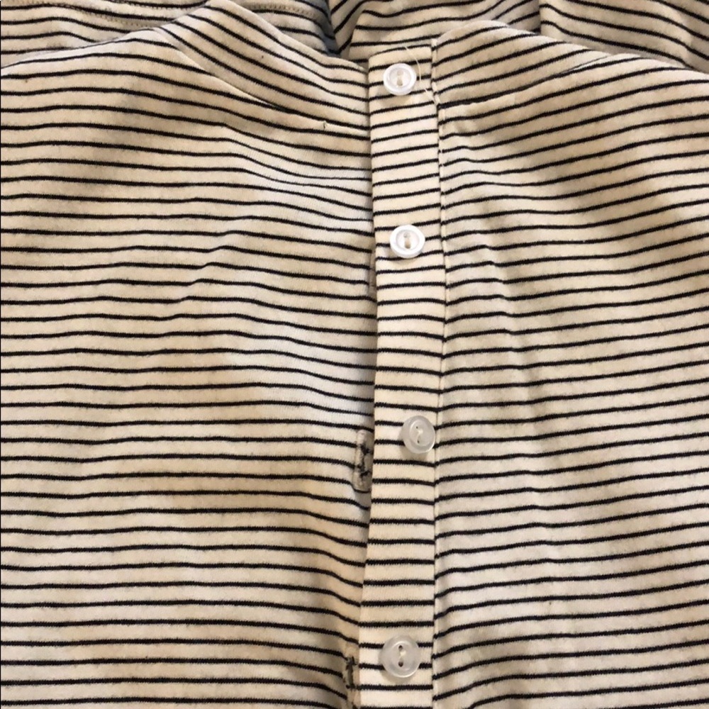 Like new romper - Picture 2 of 2